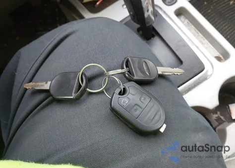 2010 Mercury Mariner Premier from USA, damaged, VIN 4M2CN9HGXAKJ12518